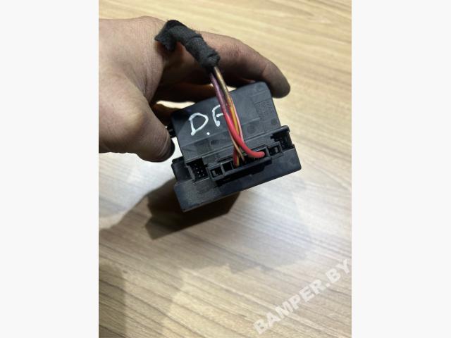 product-media-img