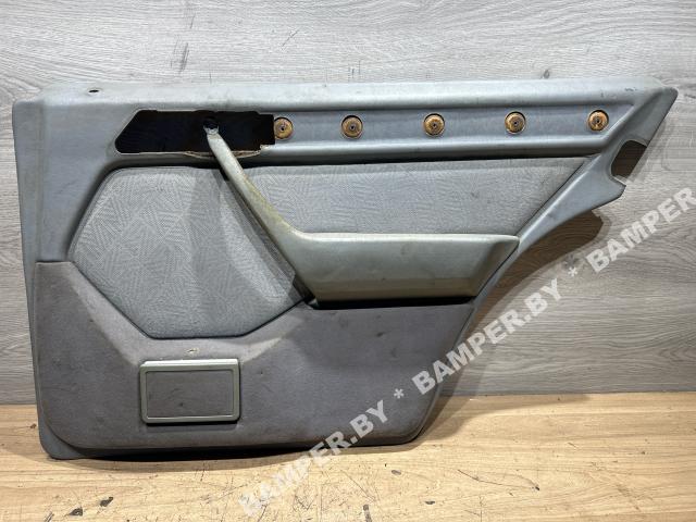 Обшивка двери задней правой (дверная карта)