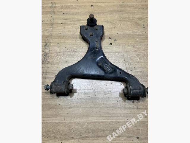 Рычаг передний левый