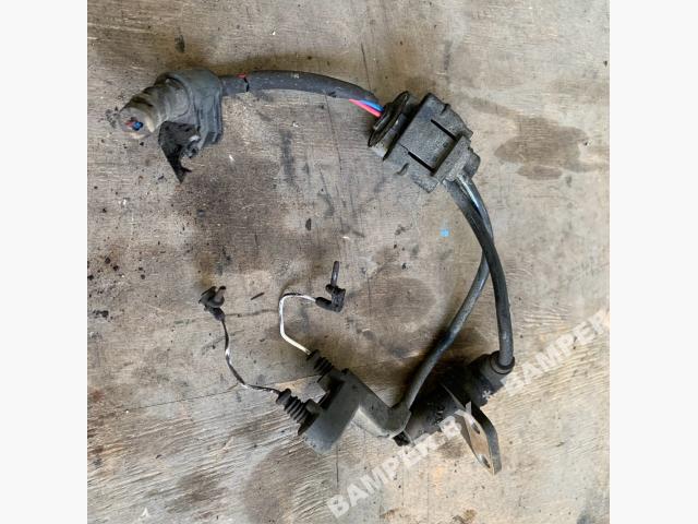 Датчик ABS передний