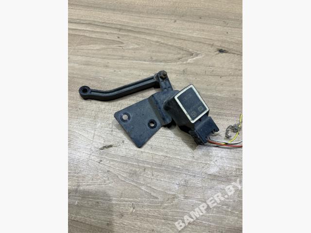 product-media-img