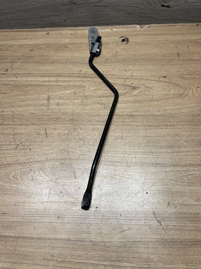 Тяга кулисы КПП