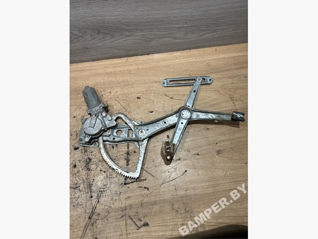 Стеклоподъемник передний правый