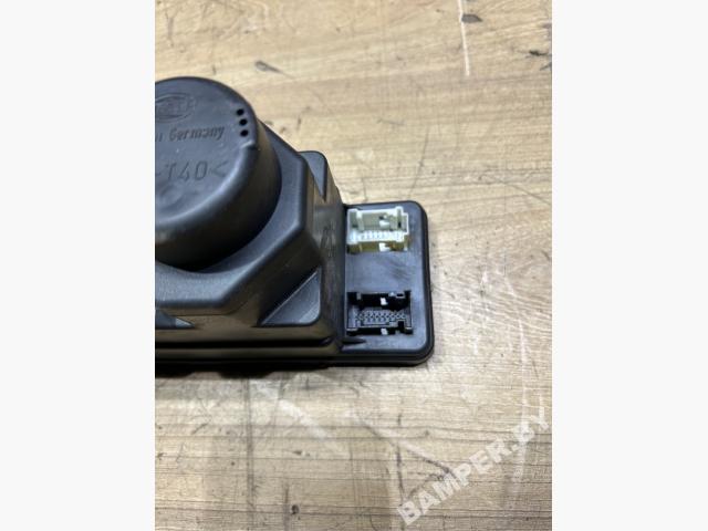 product-media-img