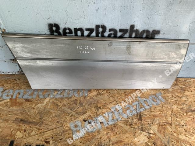 Молдинг двери задней правой