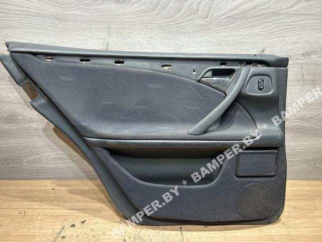 Обшивка двери задней левой (дверная карта)