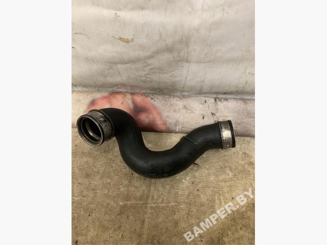 Патрубок интеркулера