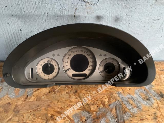 Щиток приборов (приборная панель)