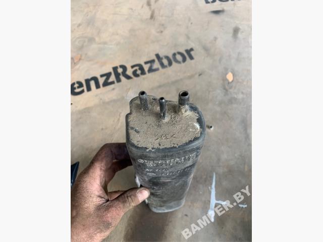 Клапан вентиляции топливного бака