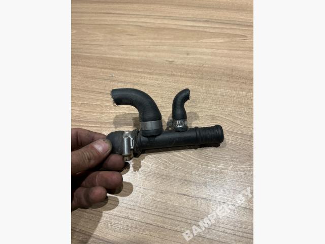 Фланец (тройник) системы охлаждения