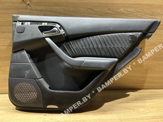 Обшивка двери задней правой (дверная карта)