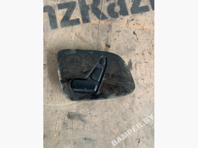 Кнопка регулировки сидения