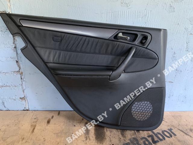 Обшивка двери задней левой (дверная карта)