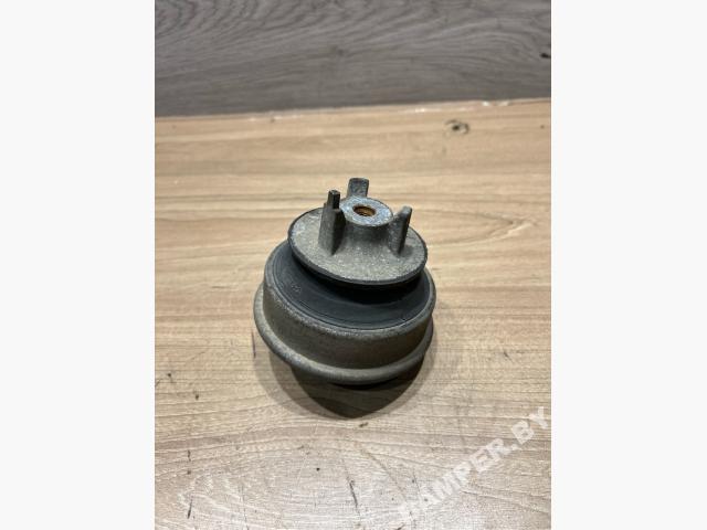 Подушка крепления двигателя