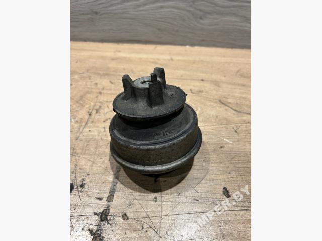 Подушка крепления двигателя