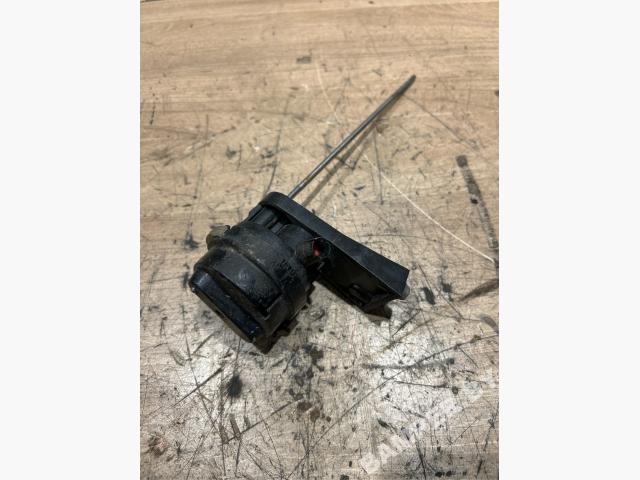 Замок лючка топливного бака